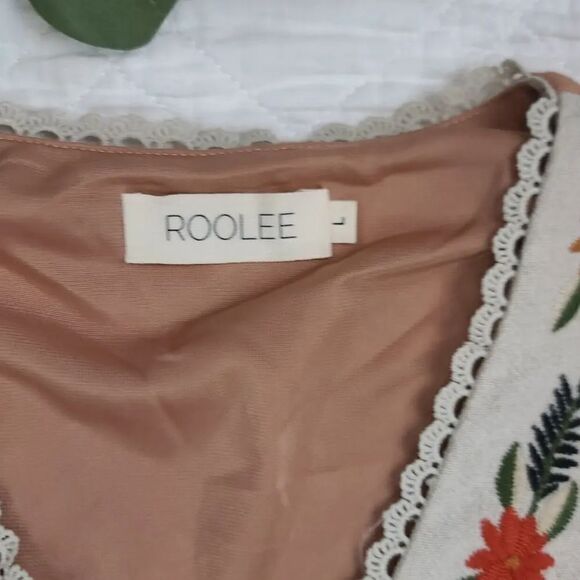 Honey and Pine Embroidered Dress   - Picture 6 of 7